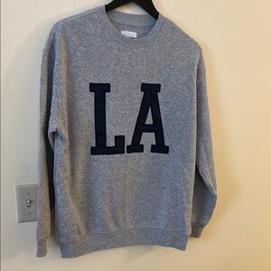 April Kiss “LA” Crewneck Sweatshirt 🩶💙
